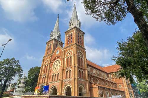 TP.HCM lọt top 10 nơi đáng sống và làm việc thời "bình thường mới"