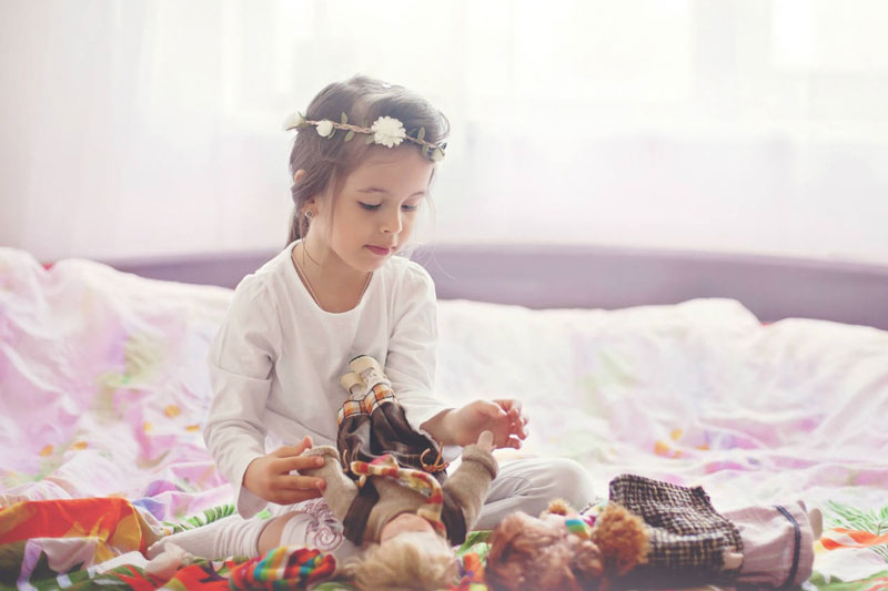 Top 10 điều cha mẹ nhất định phải dạy con gái trong thời hiện đại