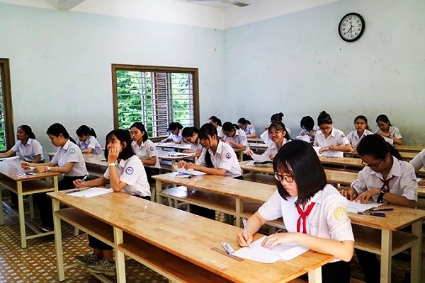 Nhiều trường THCS top đầu Hà Nội dự kiến tuyển sinh lớp 6 bằng học bạ (Ảnh minh họa). 