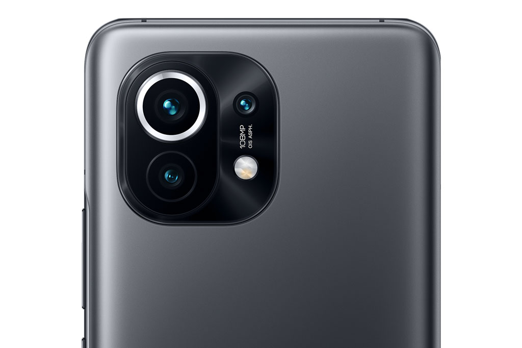 Xiaomi Mi 11 5G giảm giá 2 triệu đồng tại Việt Nam