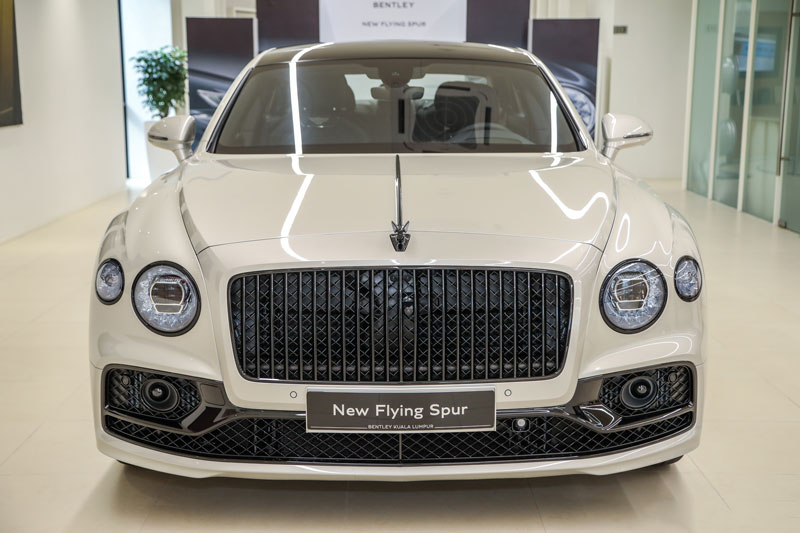 Khám phá siêu xe Bentley Flying Spur 2022 vừa ra mắt