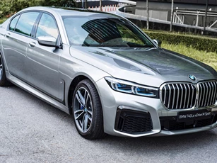 Chi tiết BMW 740Le xDrive M Sport 2021, giá 3,3 tỷ đồng