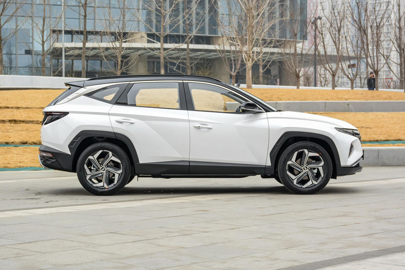 Hyundai Tucson L: Công suất 200 mã lực, giá gần 600 triệu đồng