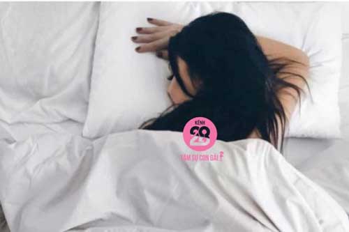 Cô gái bị mẹ chồng đuổi về nhà ngoại sau 5 ngày làm dâu vì một thói quen lặp lại liên tục