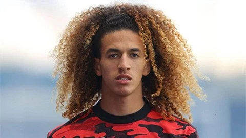 Man United có thể cho Hannibal Mejbri ra mắt đội một vào đêm nay