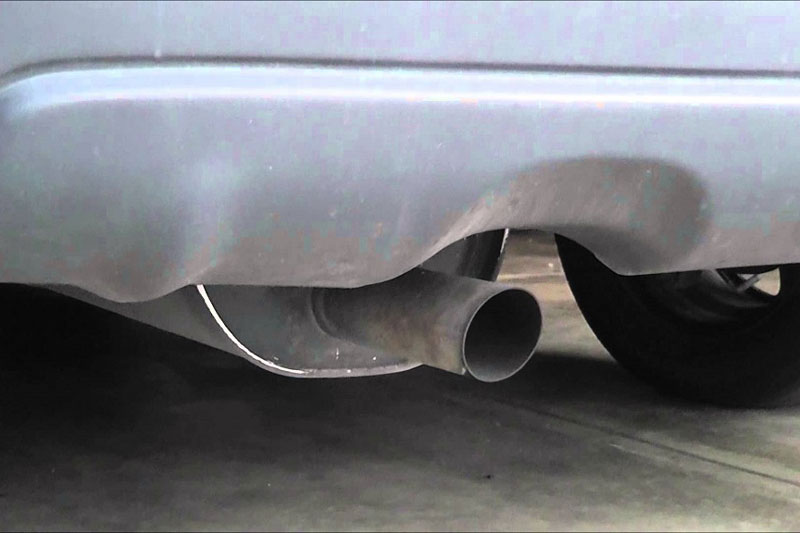 Những dấu hiệu ống xả ôtô có vấn đề