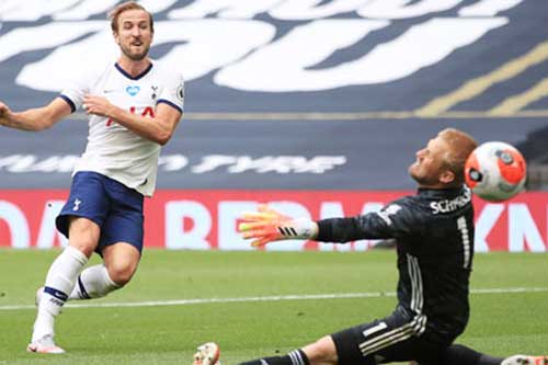 Kane sẽ ghi bàn rồi chia tay Tottenham?