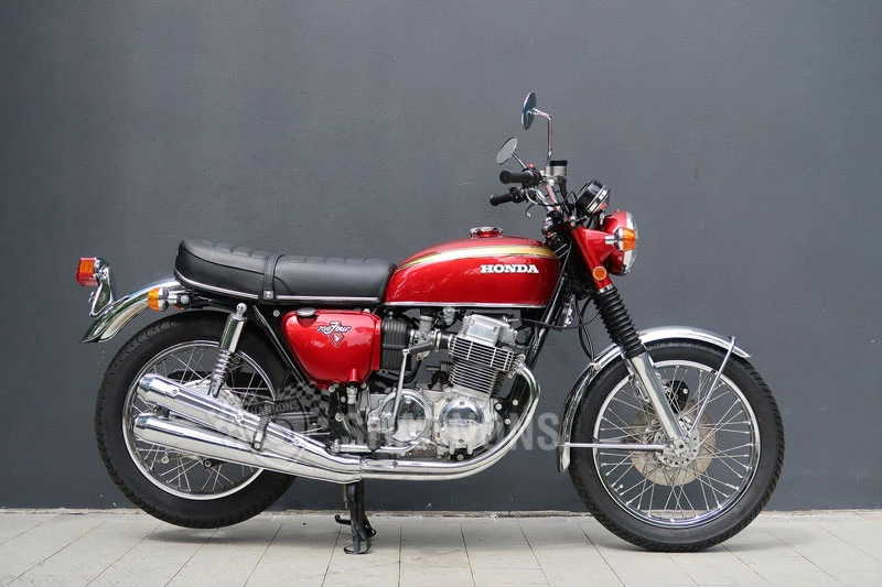 1. Honda CB750.