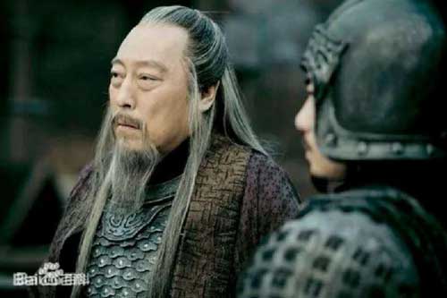 CLIP: Vì sao Tư Mã Ý âm thầm nuôi 3.000 binh sĩ cảm tử mà không bị phát hiện