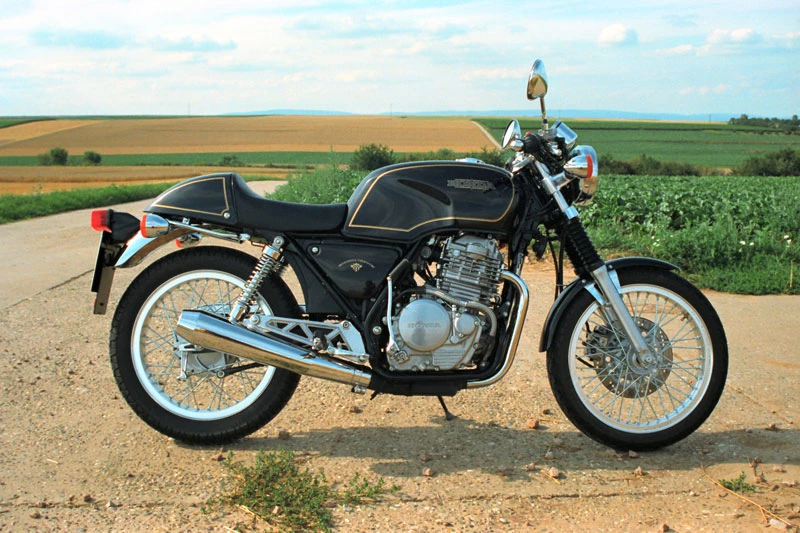 4. Honda GB500.