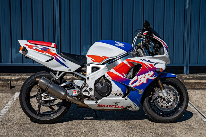 6. Honda CBR900RR.