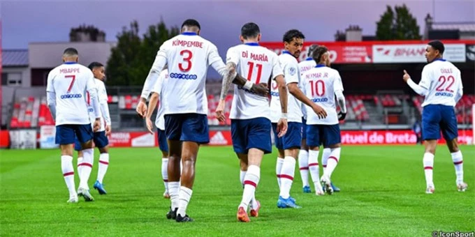 Trận thắng Brest không đủ để giúp PSG bảo về ngai vàng
