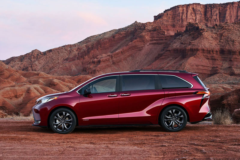 Khám phá Toyota Sienna 2021, giá khởi điểm hơn 800 triệu đồng