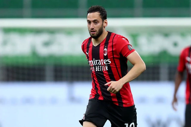 10. Hakan Calhanoglu (AC Milan).