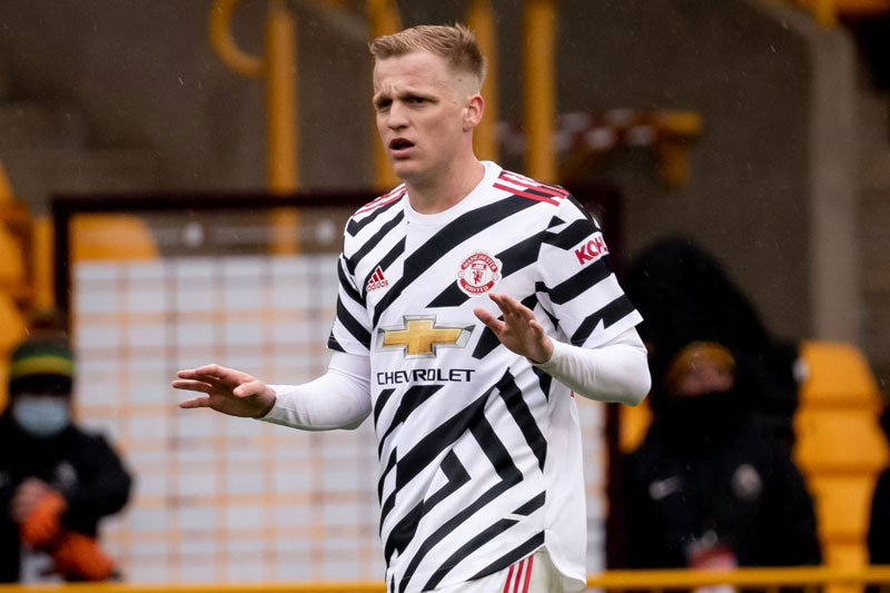 Đội hình tệ nhất Premier League 2020-2021: Van de Beek góp mặt