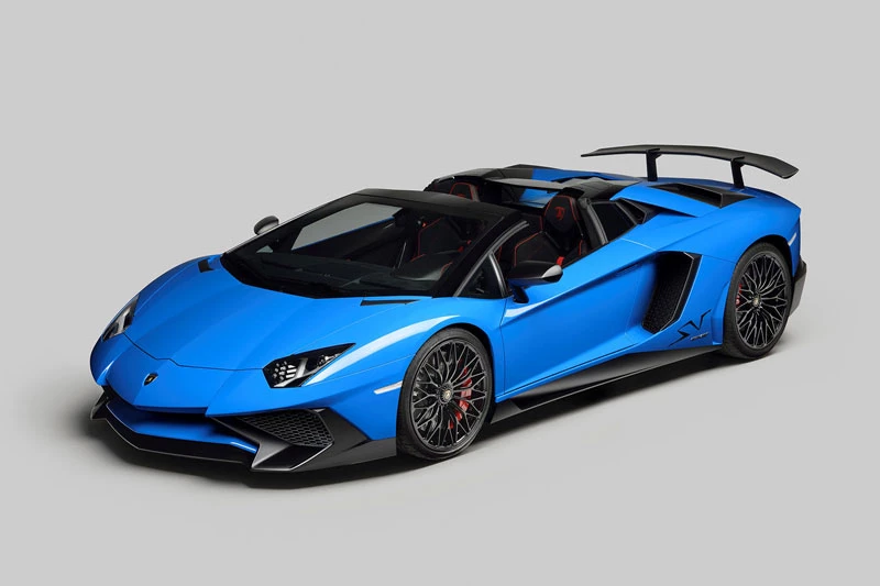 Lamborghini Aventador SV Roadster.