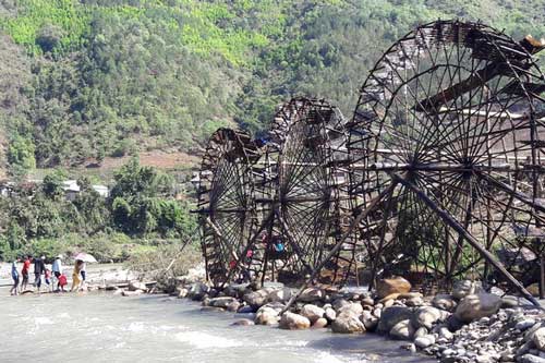 Đẹp ngỡ ngàng cọn nước Lai Châu