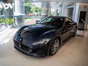 Cận cảnh Maserati GranTurismo bản nâng cấp giá gần 14 tỷ đồng tại Việt Nam