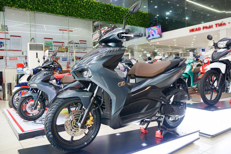 Honda Air Blade giảm giá tại đại lý ở TP.HCM