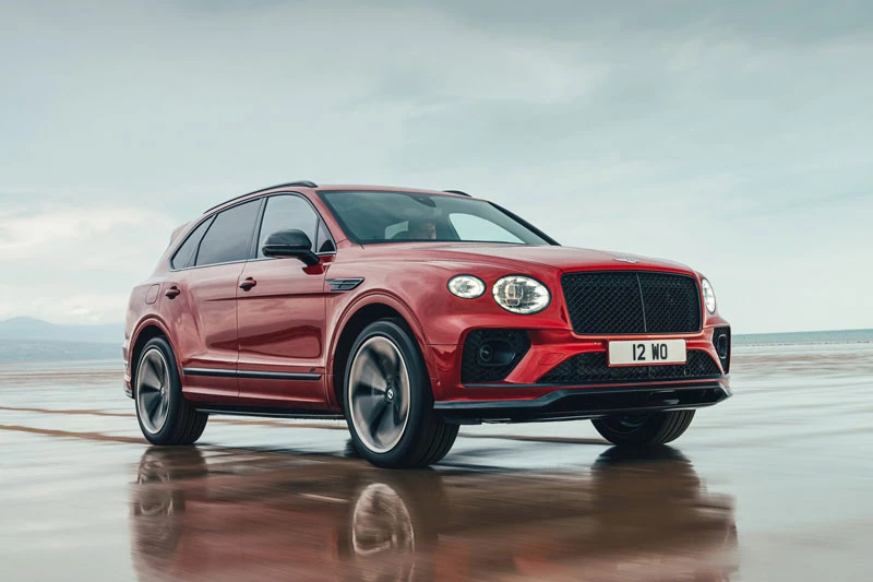 Bentley Bentayga S 2022.