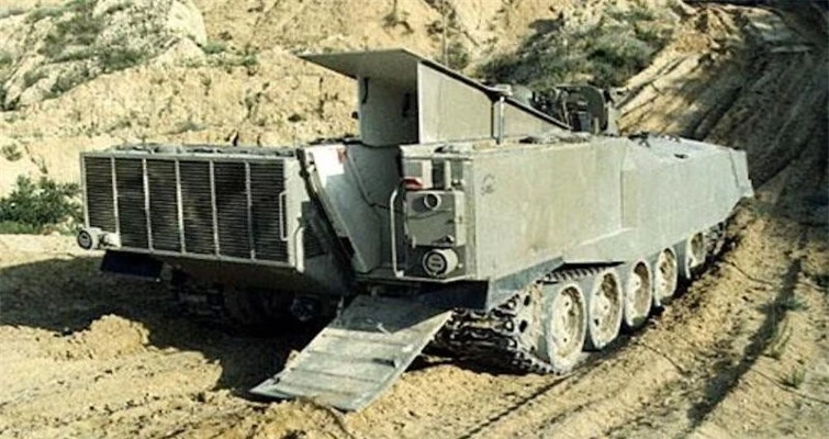 Hoan cai xe tang T-54/55 thanh xe boc thep cho quan, Israel khien ca the gioi kinh ngac-Hinh-15