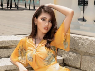 Á hậu Ngọc Thảo trở lại với hình ảnh nàng thơ trên bãi biển