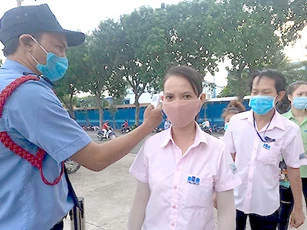 Long An: Yêu cầu các doanh nghiệp tăng cường phòng, chống dịch Covid-19