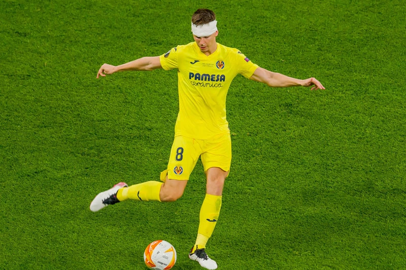 Trung vệ: Juan Foyth (Villarreal).