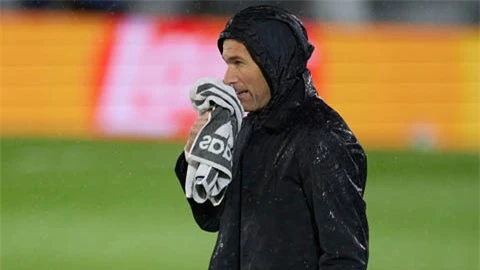 Zidane quyết định rời Real Madrid