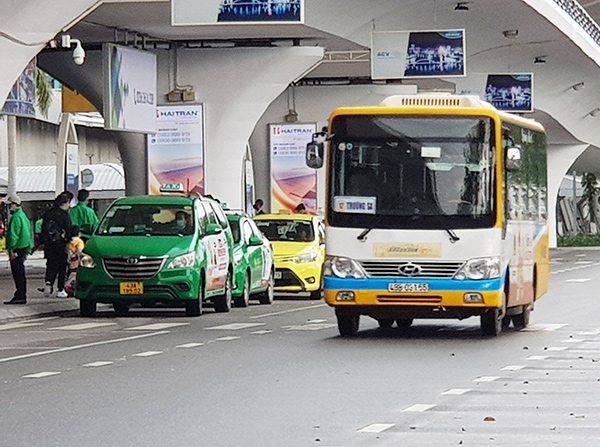 Đà Nẵng: Taxi, Grab, shipper được hoạt động trở lại từ 6h ngày 28/5, phải chấp hành các quy định chống dịch