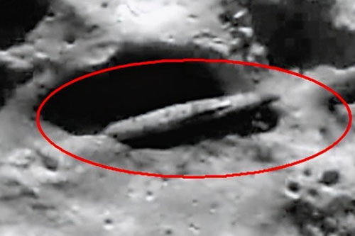 Người ngoài hành tinh bị bại lộ sau khi tàu Thường Nga 4 của Trung Quốc phát hiện điều bất thường trên Mặt Trăng?