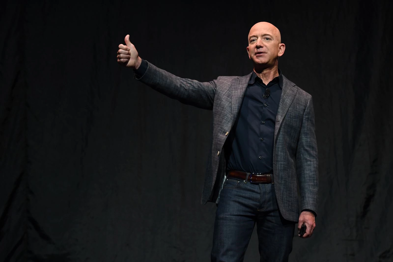 Tỷ phú Jeff Bezos. Ảnh: Texas Times.