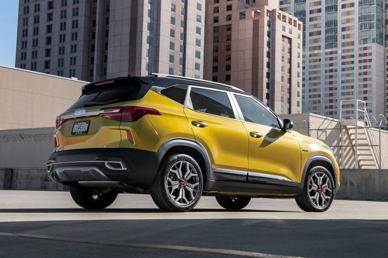 Kia Seltos 2022 ra mắt: Logo mới, thêm phiên bản, giá hơn 500 triệu đồng