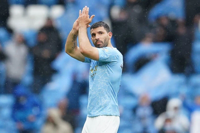 Tiền đạo: Sergio Aguero.