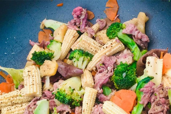 Thực đơn cơm chiều: 3 món cực ngon cho nhà 4 người