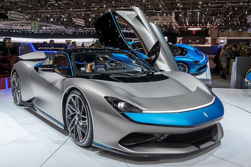 Chi tiết siêu xe mạnh 1.900 mã lực, giới hạn 150 chiếc, giá gần 58 tỷ đồng