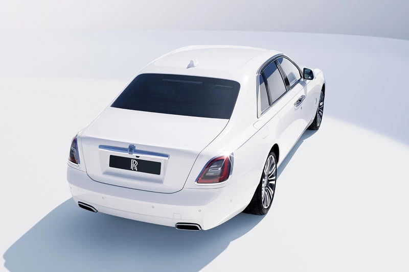 4. Rolls-Royce Ghost.