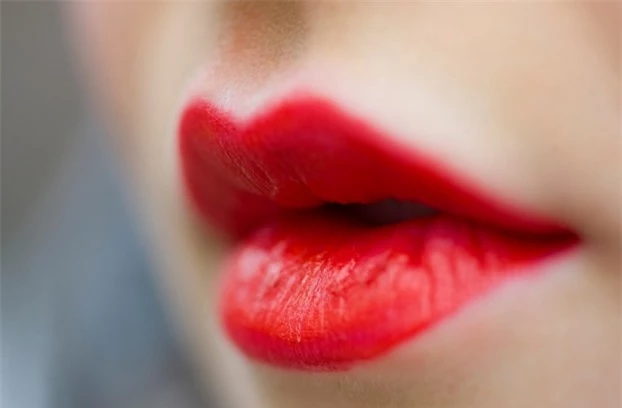 6 sai lầm khi đánh son môi các chị em thường mắc phải 5