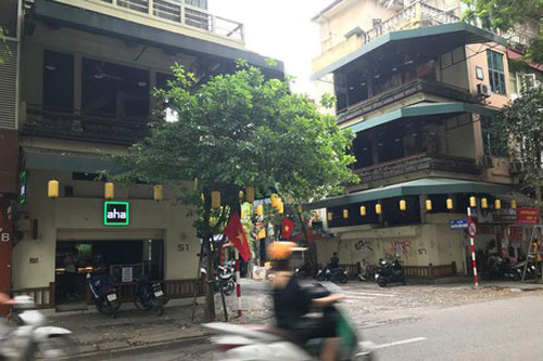 Hà Nội: Người dân chỉ ra khỏi nhà khi thực sự cần thiết