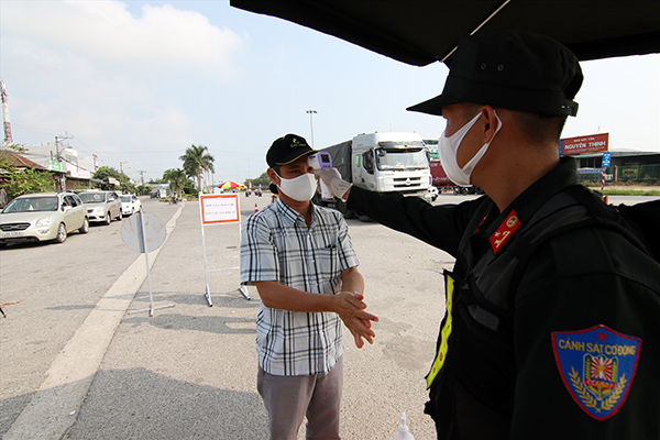 Quảng Nam nới lỏng biện pháp kiểm soát dịch COVID-19 người đi lại với TP Đà Nẵng 