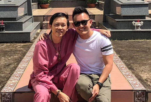 Con trai NS Hoài Linh tiết lộ định làm một việc nhưng bị bố ngăn lại, tiếp tục dằn mặt antifan