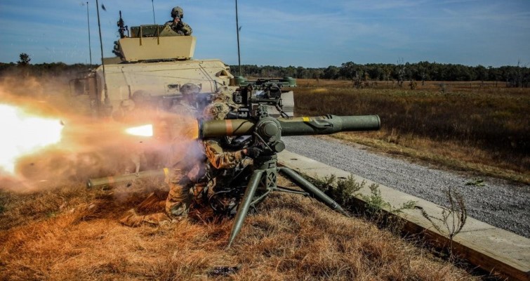 Tại sao tên lửa TOW Mỹ dù tuổi cao vẫn đang là nỗi ác mộng cho xe tăng?