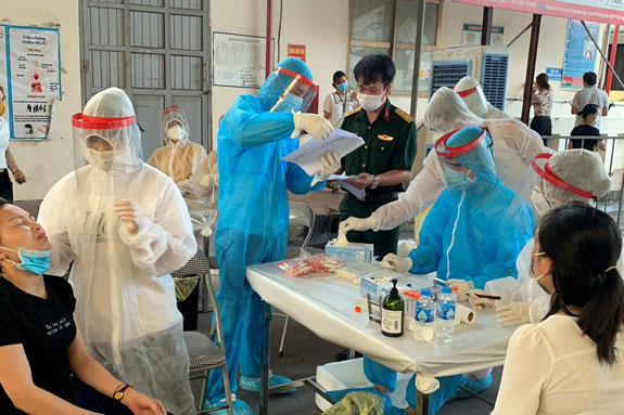 Thủ tướng biểu dương Bộ Quốc phòng hỗ trợ Bắc Ninh, Bắc Giang phòng, chống dịch COVID-19