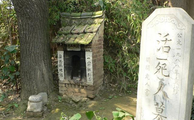 'Huyệt mộ của người sống' ở Trung Quốc: Đoàn thám hiểm 'lạnh sống lưng' khi tiến vào - Bên trong có gì?