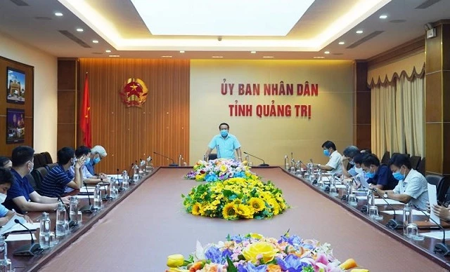 Quang cảnh buổi làm việc