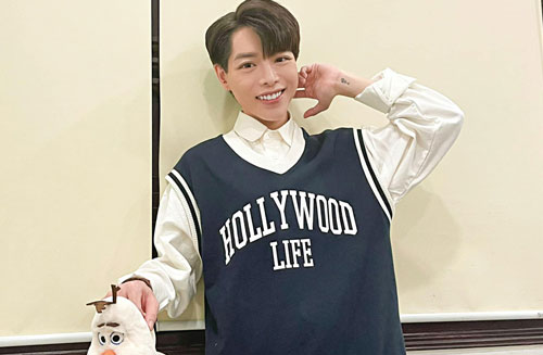 CLIP: Đức Phúc giàu cỡ nào khi 3 năm mua 2 căn nhà, 2 xe hơi?