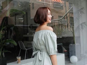 Cô nàng vai thô hãy nhớ cách kết hợp thời trang này