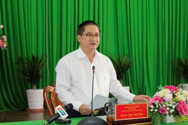 Ông Trần Việt Trường Chủ tịch UBND TP.Cần Thơ kết luật tại buổi họp