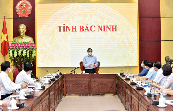 Thủ tướng và các Bộ trưởng chung sức cùng Bắc Ninh đẩy lùi dịch bệnh