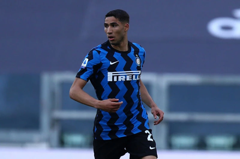 Hậu vệ phải: Achraf Hakimi (Inter).